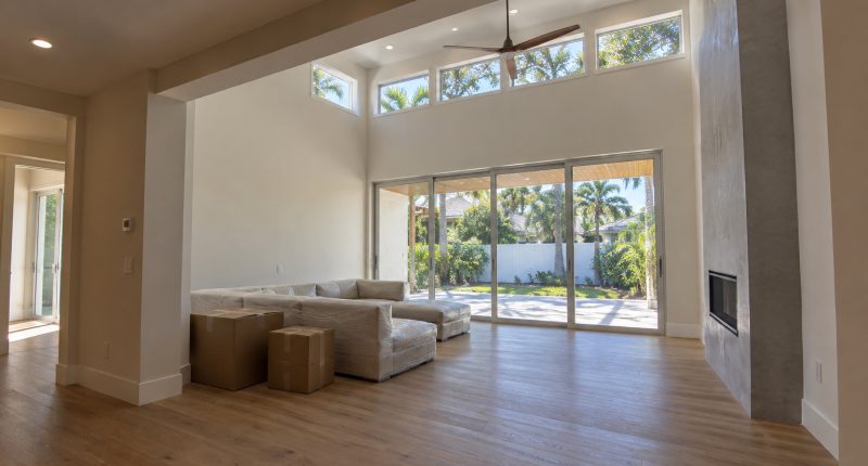 rhe-st-pete-coastal-addition-03-new-great-room